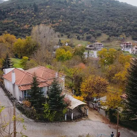Mountain House فيلة