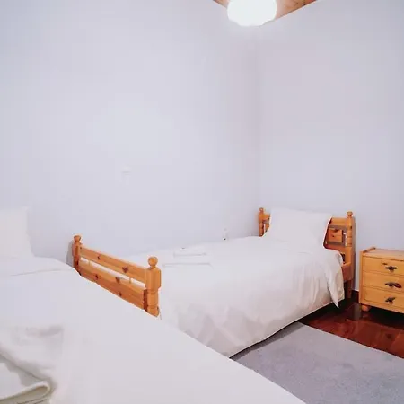 Mountain House كالافريتا
