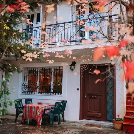 Mountain House * كالافريتا
