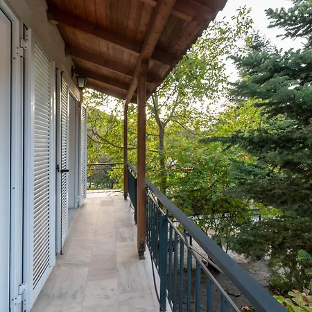 Mountain House فيلة كالافريتا